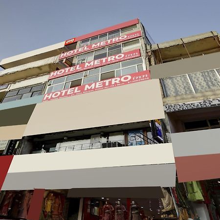 Super Hotel O Metro Inn Near Worlds Of Wonder Kalkaji Devi Экстерьер фото